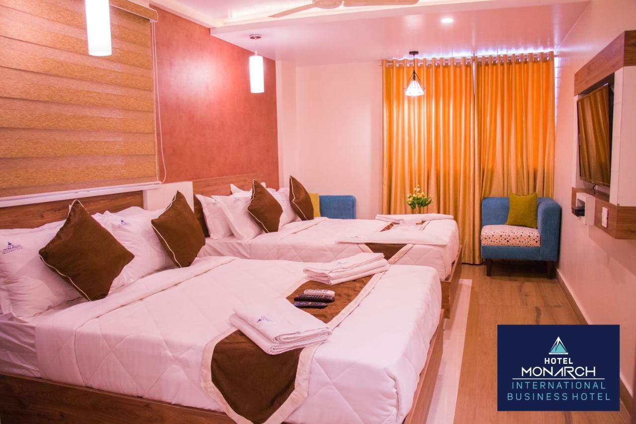 Hotel Monarch International Bangalore Luaran gambar