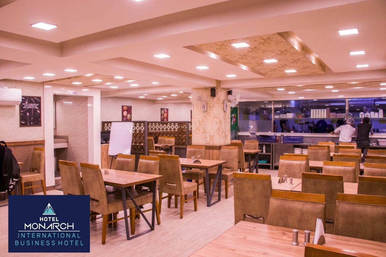Hotel Monarch International Bangalore Luaran gambar